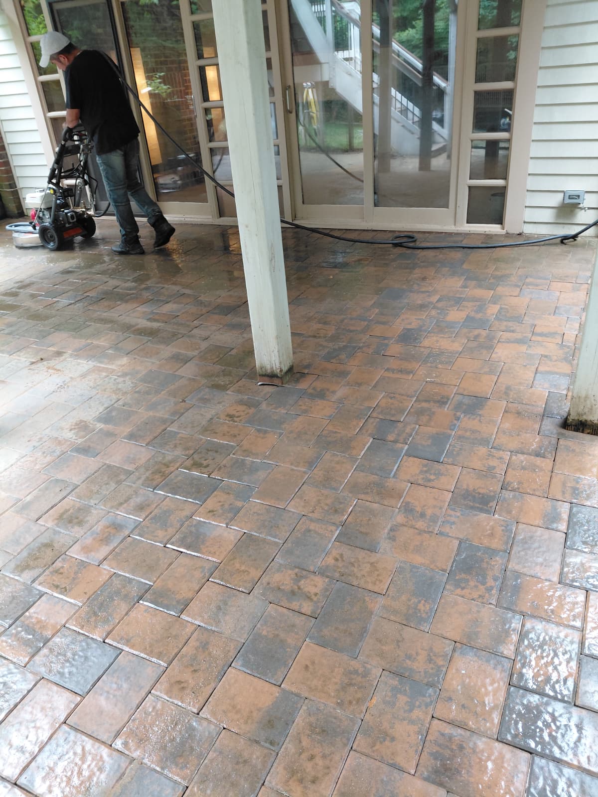 WhatsApp Image 2025-09-30 at 13.41.01 (1)